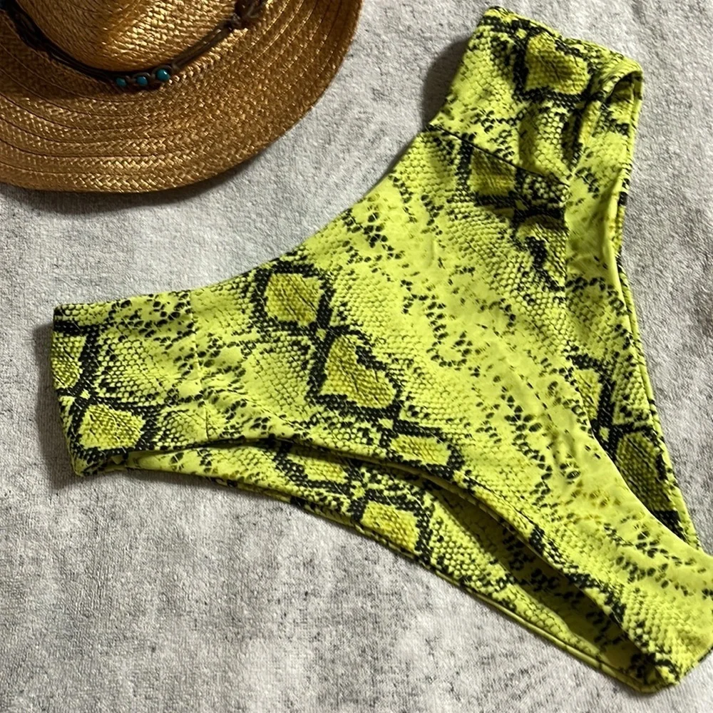 N/A nwot green